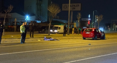 OTOMOBİL YAYAYA ÇARPTI: 1 ÖLÜ