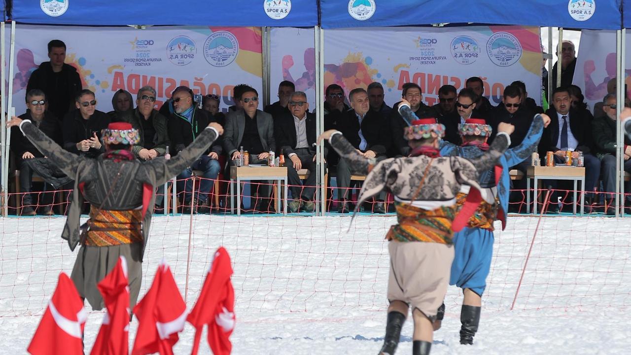 BÜYÜKKILIÇ, “KÖKBÖRÜ OYUNLARI ERCİYES 2026” HEYECANINA ORTAK OLDU