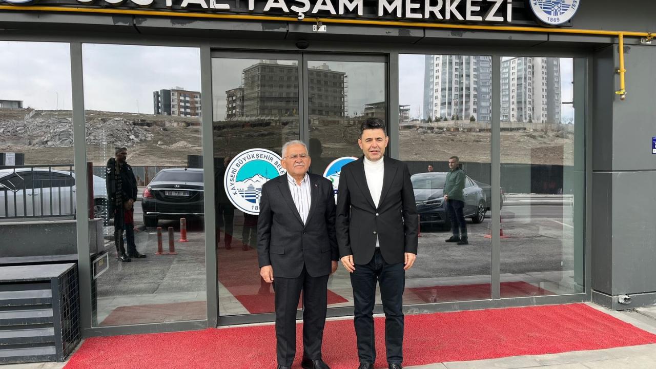 BÜYÜKKILIÇ VE BOYRAZ, TALAS MEVLANA SOSYAL YAŞAM MERKEZİ’Nİ ZİYARET ETTİ