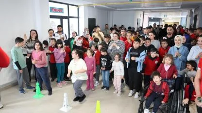 BÜYÜKŞEHİR’DEN DOWN SENDROMLULAR GÜNÜ’NDE ANLAMLI BULUŞMA