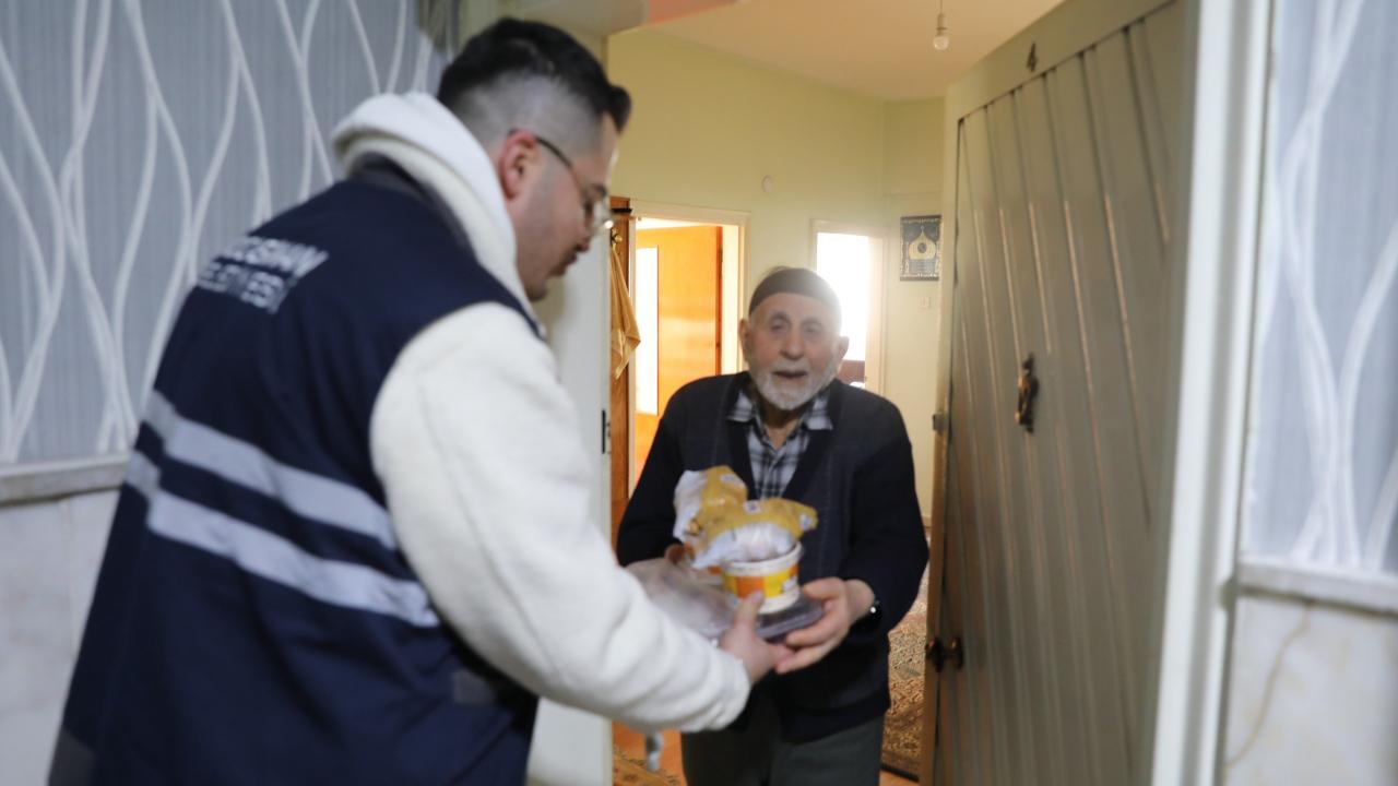 ÇOLAKBAYRAKDAR'A DUALARLA TEŞEKKÜR