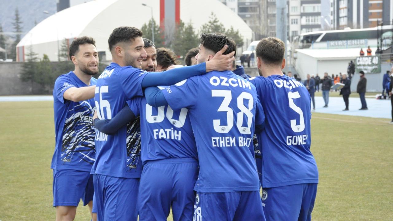 ERCİYES 38 FK, PLAY-OFF AŞKINA