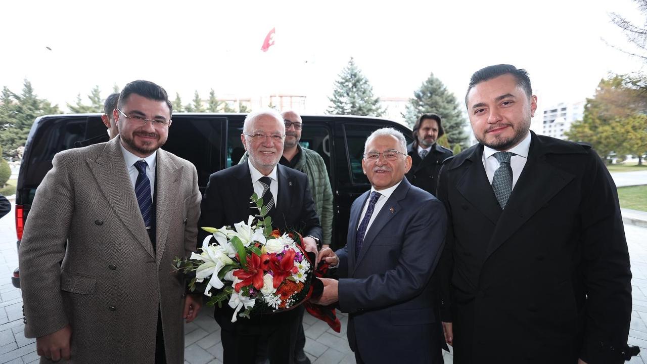 “GELECEĞİ GÖREN VİZYON SAHİBİ BELEDİYE BAŞKANI”