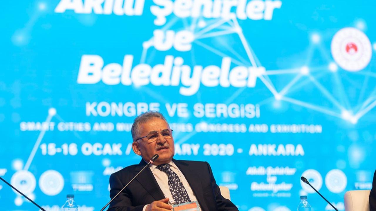 KAYSERİ, BELEDİYECİLİKTE YAPAY ZEKÂ KULLANAN NADİR ŞEHİRLER ARASINDA YER ALDI