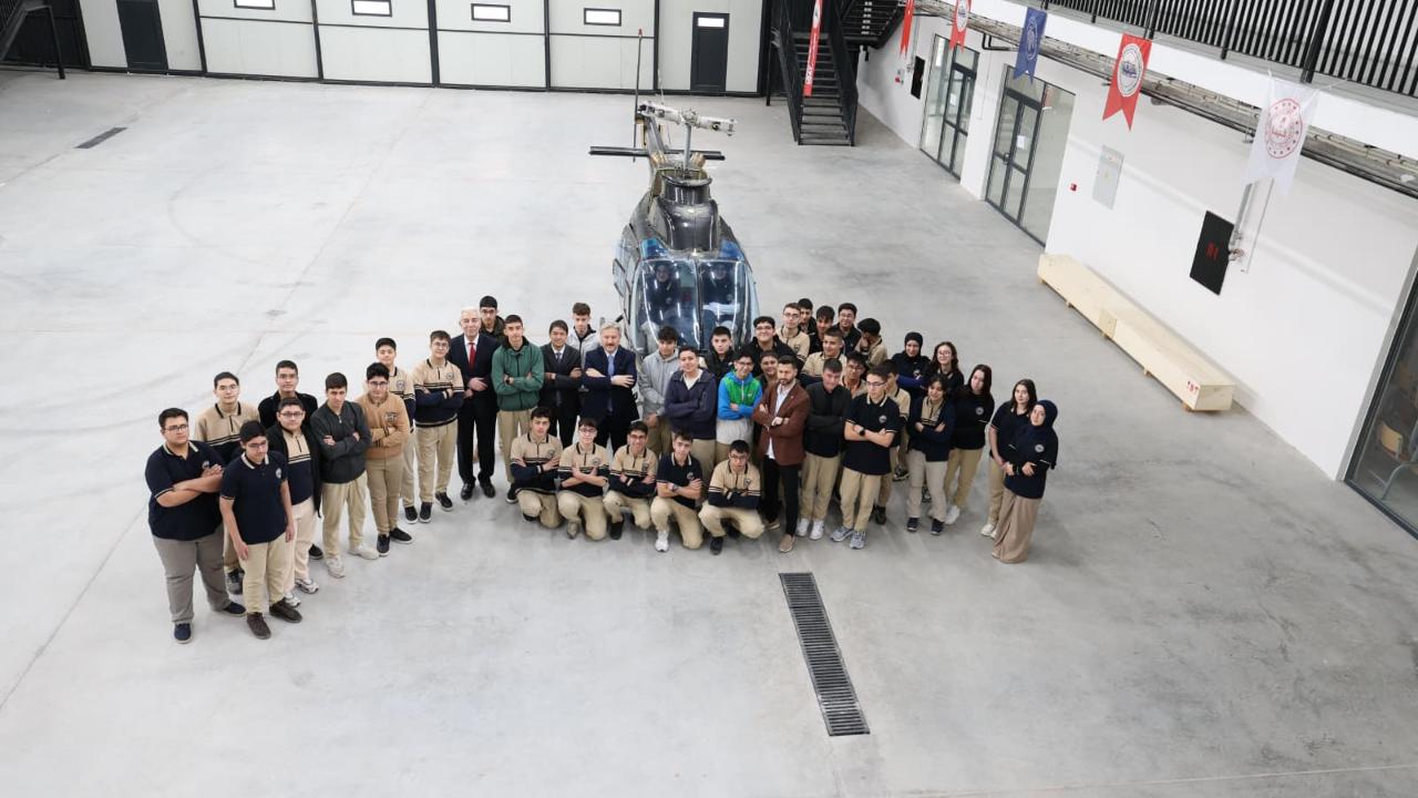 MELİKGAZİ'DEN HAVACILIK LİSESİNE DESTEĞİ TAM