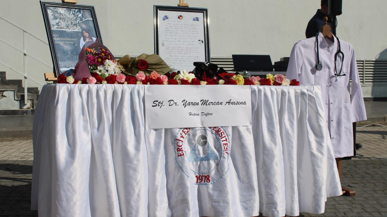 YAREN, OKUDUĞU FAKÜLTEDE ANILDI