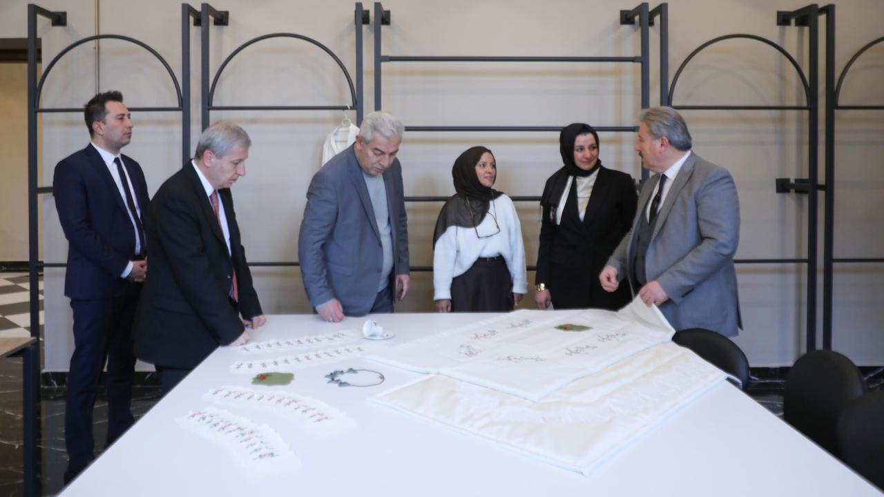 SANAT MELİKGAZİ İLE SANATÇIYI KEŞFEDİN