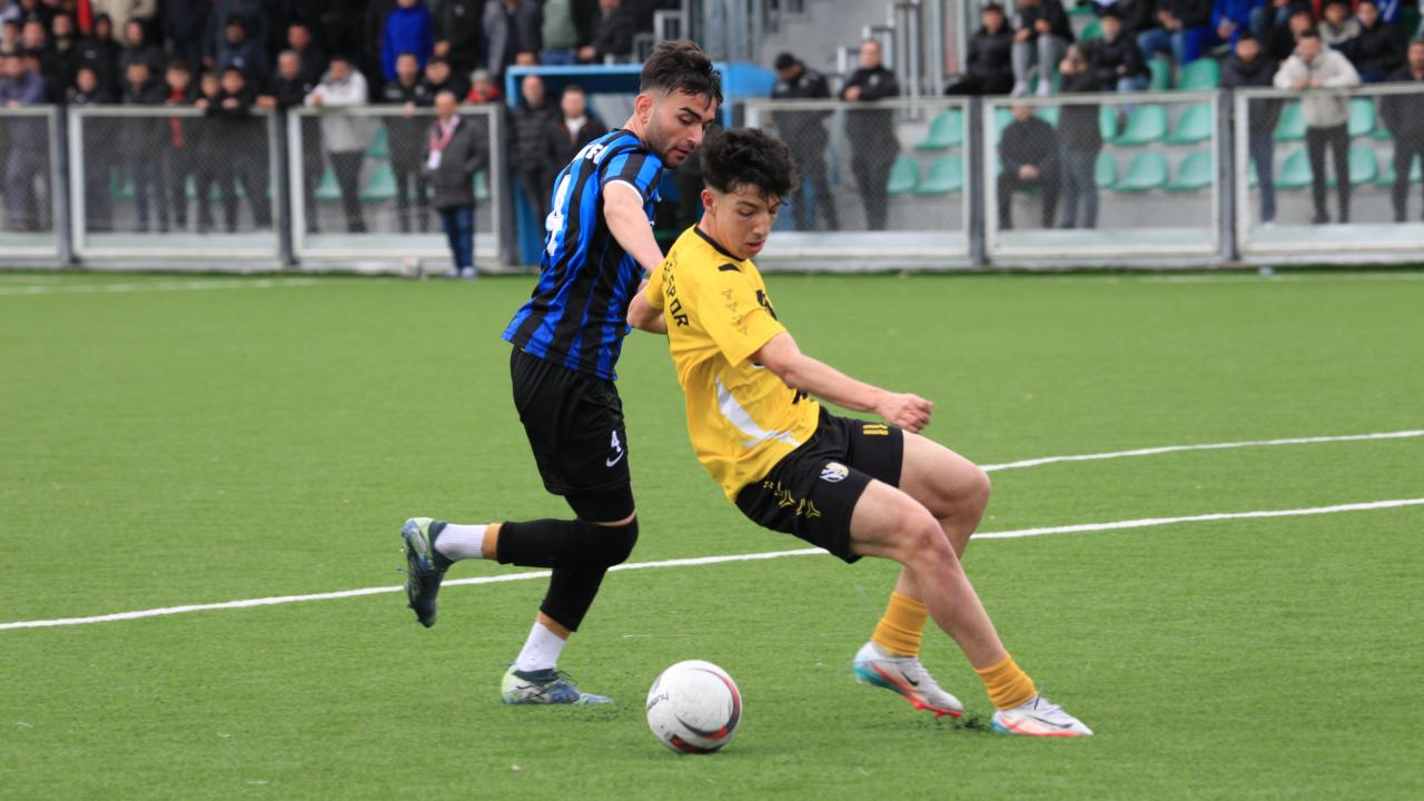 SUNGUR FUTBOL KULÜBÜ U18 TAKIMI ŞAMPİYON OLDU