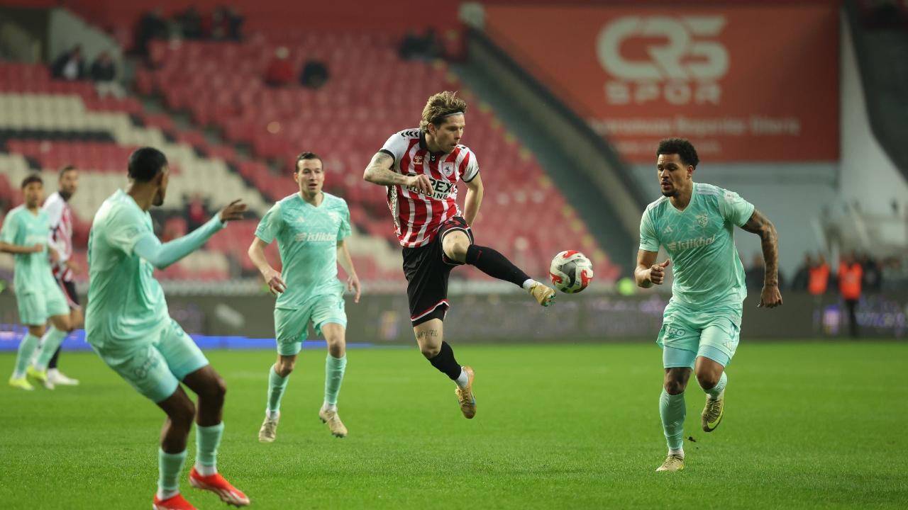 SAMSUNSPOR: 2 - KAYSERİSPOR: 1