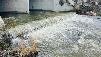 TOMARZA'DA DERE SULARI AKMAYA BAŞLADI