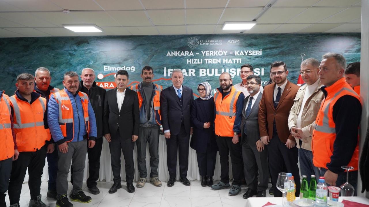 "TÜRKİYE'DE CİDDİ BİR KALKINMA HAREKETİ VAR"