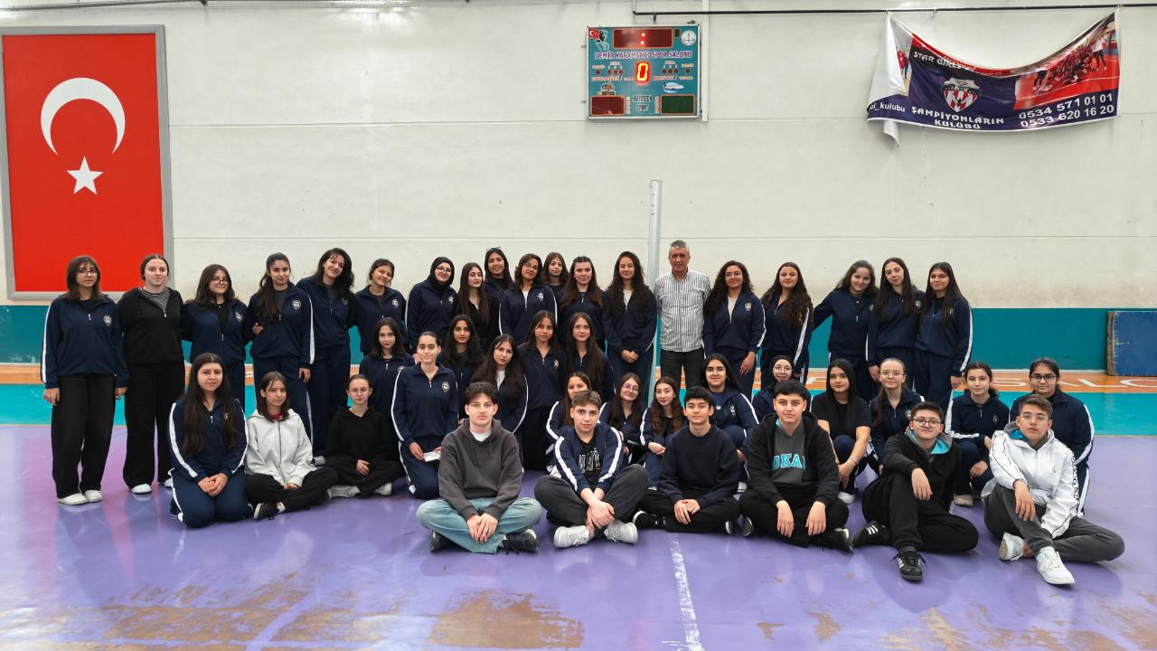 TÜRKİYE'DE İLKİ GERÇEKLEŞTİRDİ