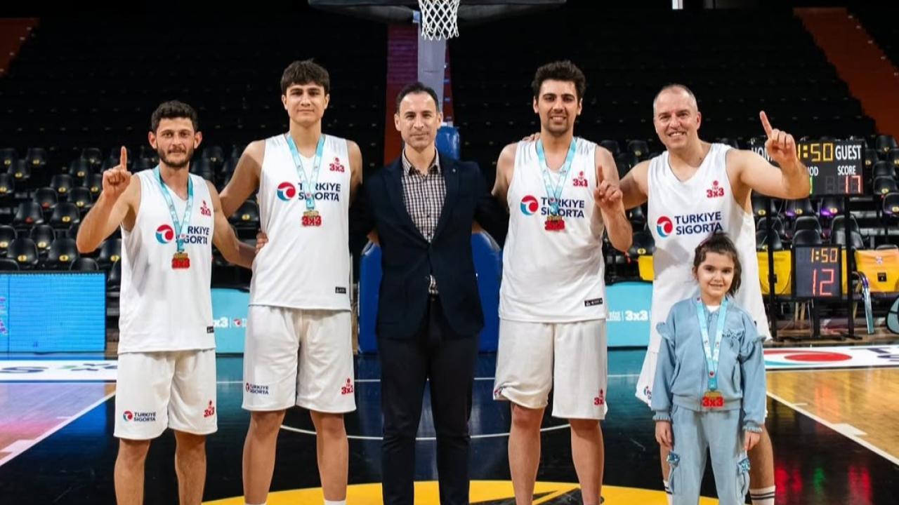 3X3 MERSİN ETABI ŞAMPİYONU ANADOLU KOLEJİ HASKETBOL SK OLDU