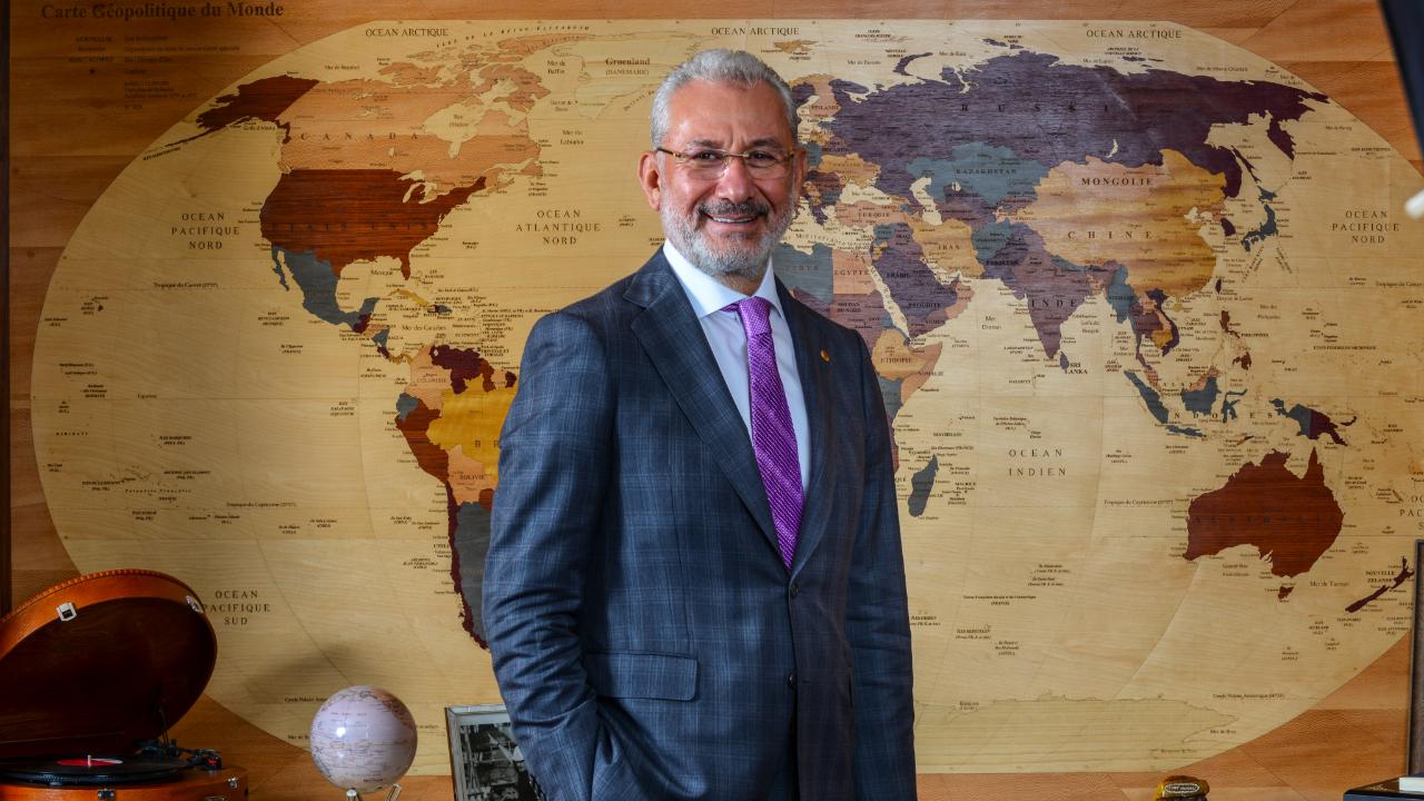 ADMİB’DEN FUAT TOSYALI’YA 8 YILLIK LİDERLİK İÇİN TEŞEKKÜR