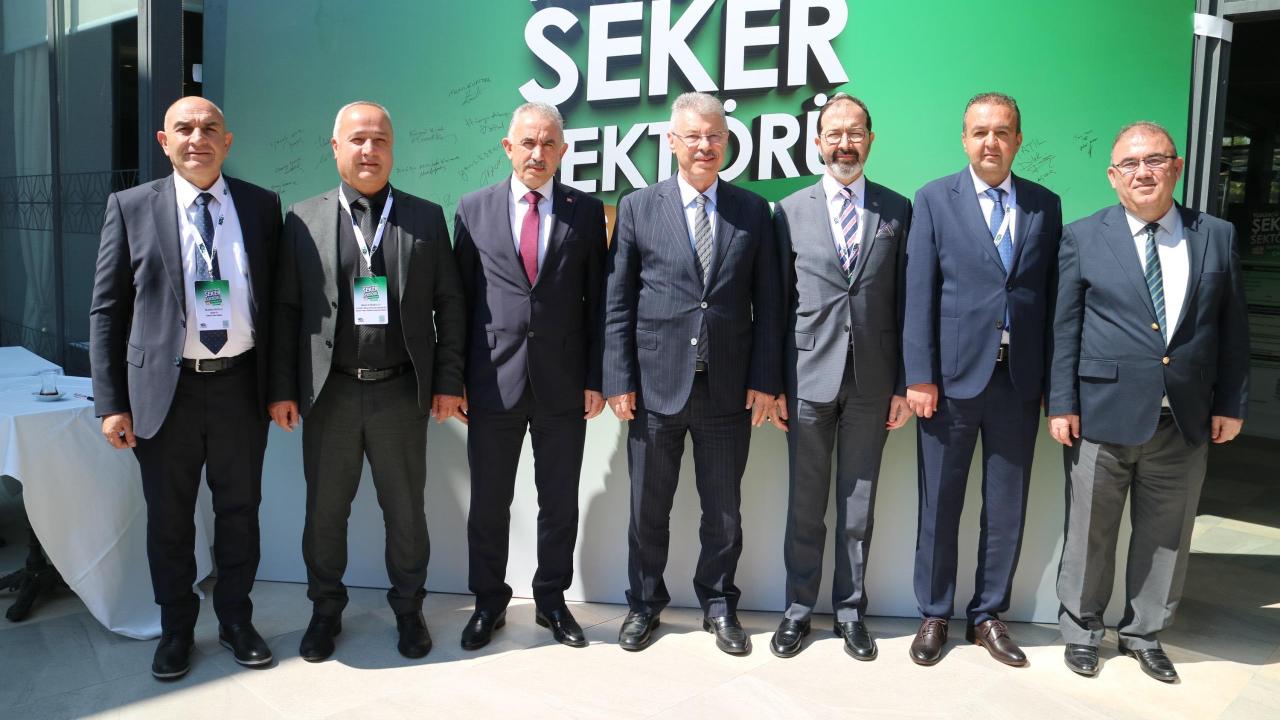 AKAY: ŞEKER PANCARI TARIMIN TEMELİDİR