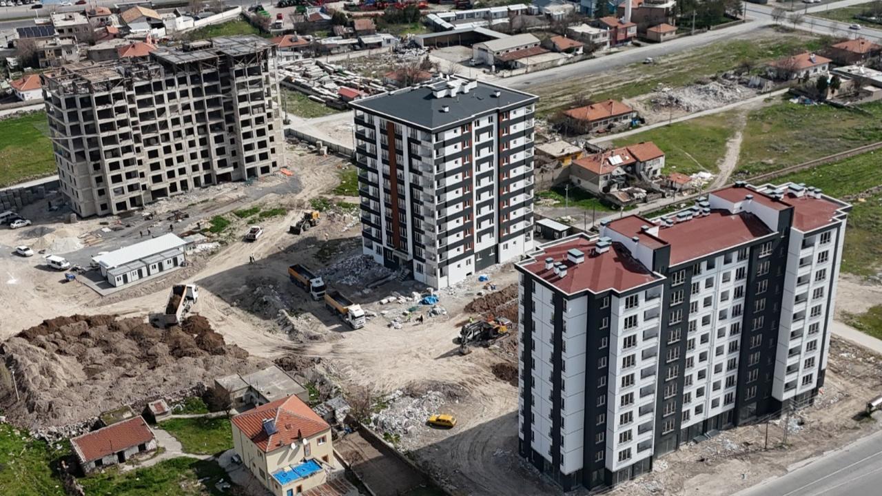 ANBAR 2. ETAP KENTSEL DÖNÜŞÜM BLOKLARI HIZLA YÜKSELİYOR