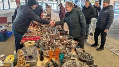 ANTİKACILAR BAHARI KARŞILIYOR