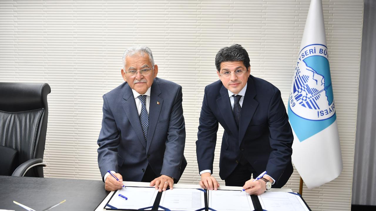 BAŞKAN BÜYÜKKILIÇ, ERCİYES’TE TÜRKİYE’NİN EN UZUN VE EN İDDİALI DAĞ KIZAĞI TESİSİ İÇİN İMZAYI ATTI