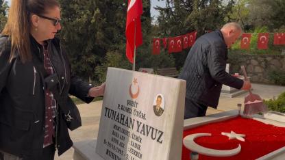 BURSA'DA ŞEHİDİN HATIRASI ÇALINDI, ŞÜPHELİ 24 SAAT GEÇMEDEN YAKALANDI