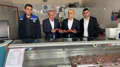 CHP’Lİ AŞKIN GENÇ: “FELAHİYE’DE SÖZ TUTULDU… HALK KASABI İLE VATANDAŞ UYGUN FİYATA ULAŞIYOR”