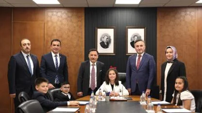 ÇİÇEK’İN MAKAMI 23 NİSAN’DA ÇOCUKLARA EMANET