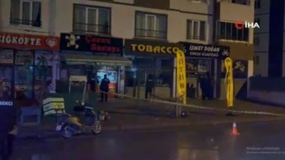 DÜKKAN KURŞUNLAMAK İÇİN SAHİPLERİNİN ÇIKMASINI BEKLEDİ