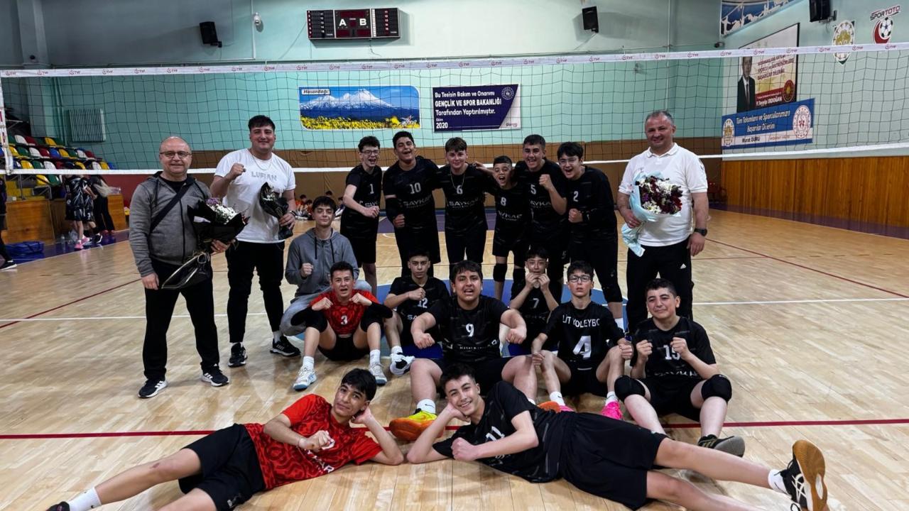 ELİT VOLEYBOL, TÜRKİYE FİNALLERİNDE