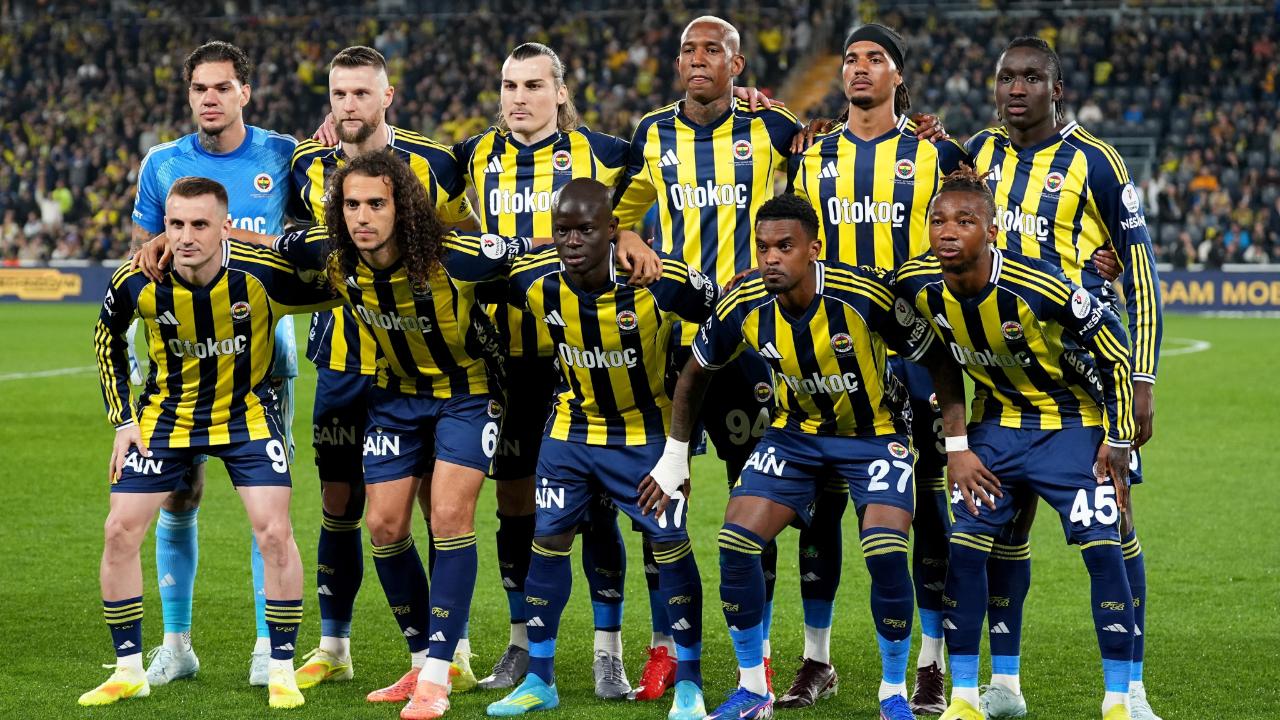 FENERBAHÇE'DE TEK HEDEF; DERBİ GALİBİYETİYLE YARIŞA TUTUNMAK