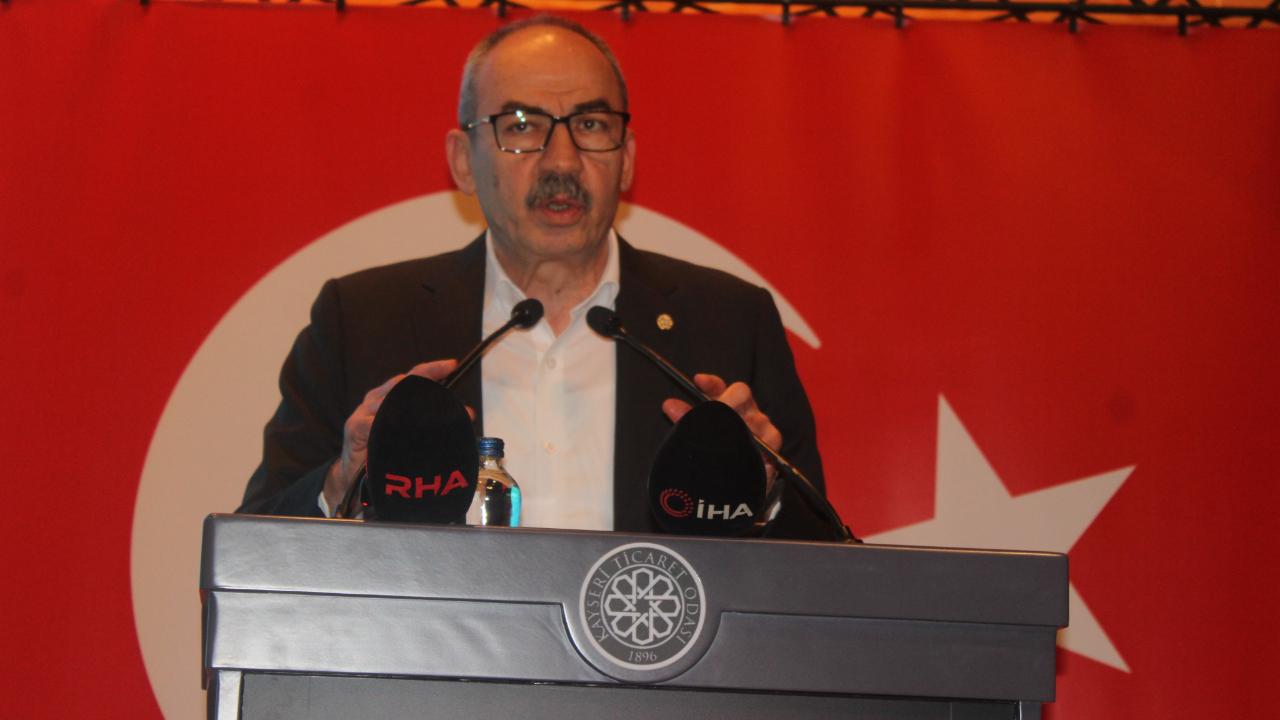 GÜLSOY: "DÜNYA EKONOMİSİNDEKİ BU DEVASA DALGALANMALAR ÜLKEMİZİ VE HER BİR SANAYİCİMİZİ ETKİLİYOR"