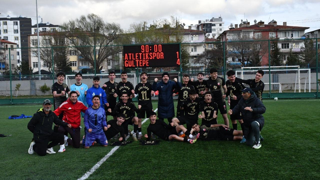 GÜLTEPESPOR U18 ÇOK MUTLU