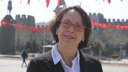 KAYSERİ TİYATROYU SEVDİ