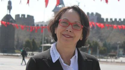 KAYSERİ TİYATROYU SEVDİ