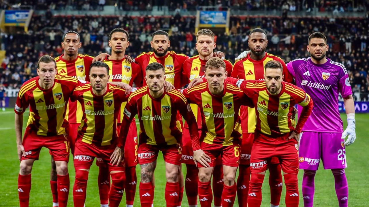 KAYSERİSPOR 4 BÜYÜKLERE DİŞ GEÇİREMEDİ