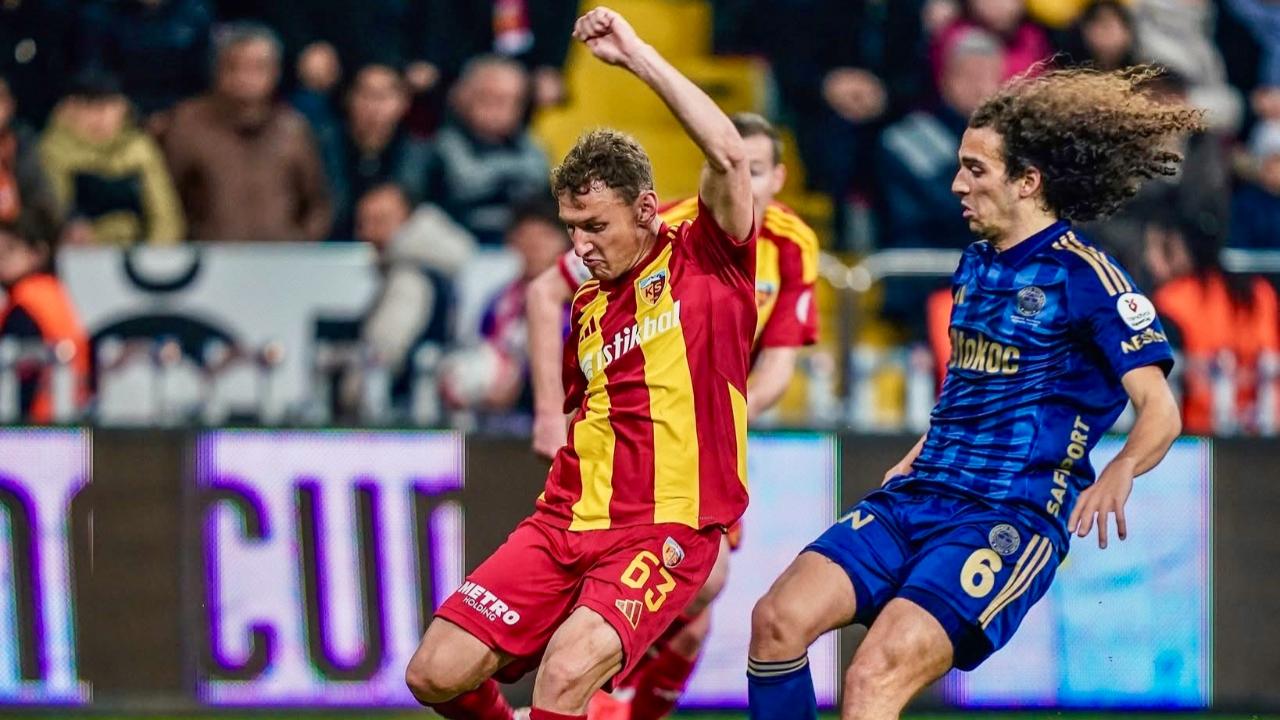 KAYSERİSPOR’A ÇOKLU CEZA