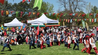 KOCASİNAN’DA ÇOCUK ŞENLİĞİ