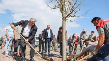 MELİKGAZİ, GELECEĞE YEŞİL BİR MİRAS BIRAKIYOR