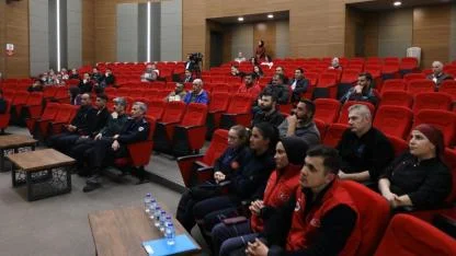 MELİKGAZİ PERSONELİ OLASI YANGINLARA KARŞI BİLGİLENDİRİLDİ