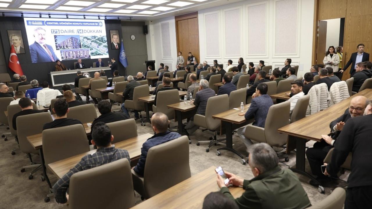 MELİKGAZİ'DE, KENTSEL DÖNÜŞÜM ÇALIŞMALARI TAM GAZ DEVAM EDİYOR