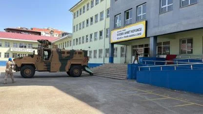 URFA'DA LİSEDE SİLAHLI SALDIRI