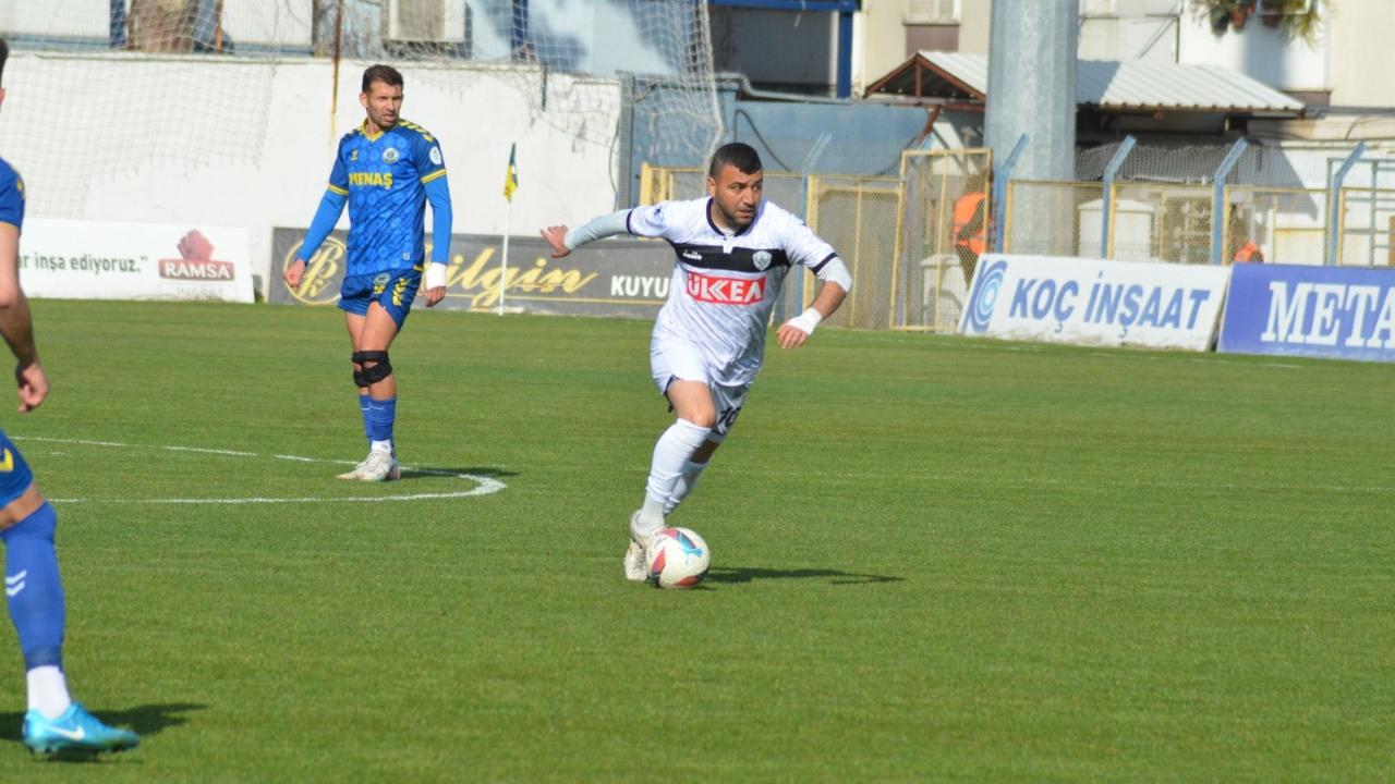 TAŞDEMİR, YEŞİL SAHALARA VEDA ETTİ