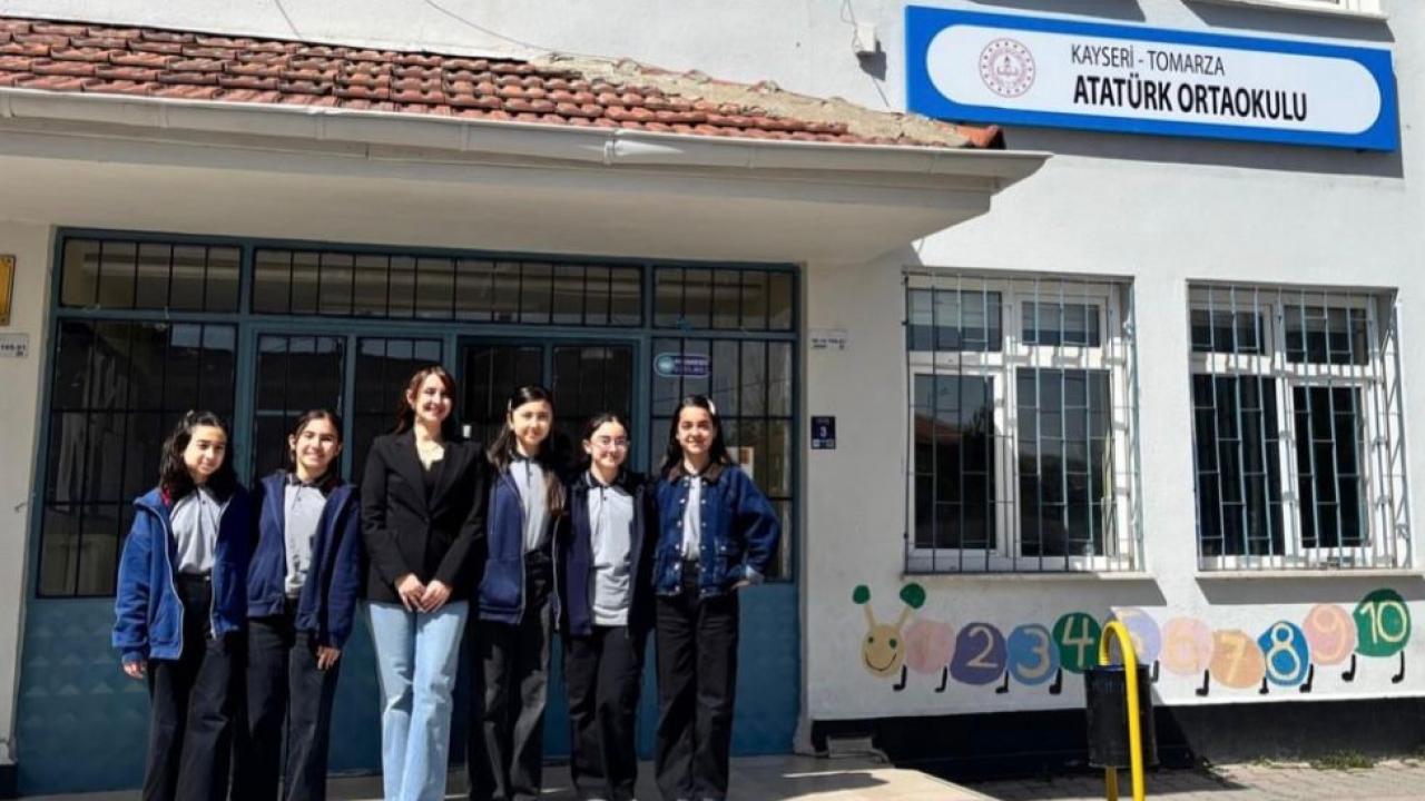 TOMARZA ATATÜRK ORTAOKULU KAYSERİ BİRİNCİSİ OLDU