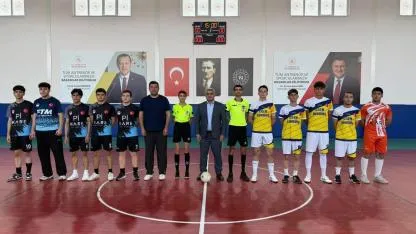 TOMARZA'DA 19 MAYIS COŞKUSU FUTSAL TURNUVASI FİNALİYLE TAÇLANDI