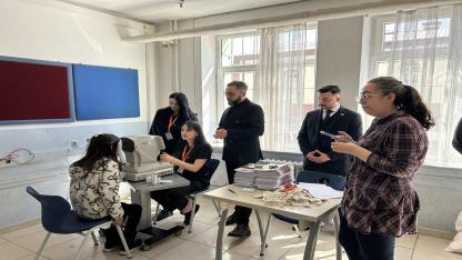 ÜLKÜ OCAKLARI’NDAN AKKIŞLA’DA ÖĞRENCİLERE GÖZ VE DİŞ TARAMASI