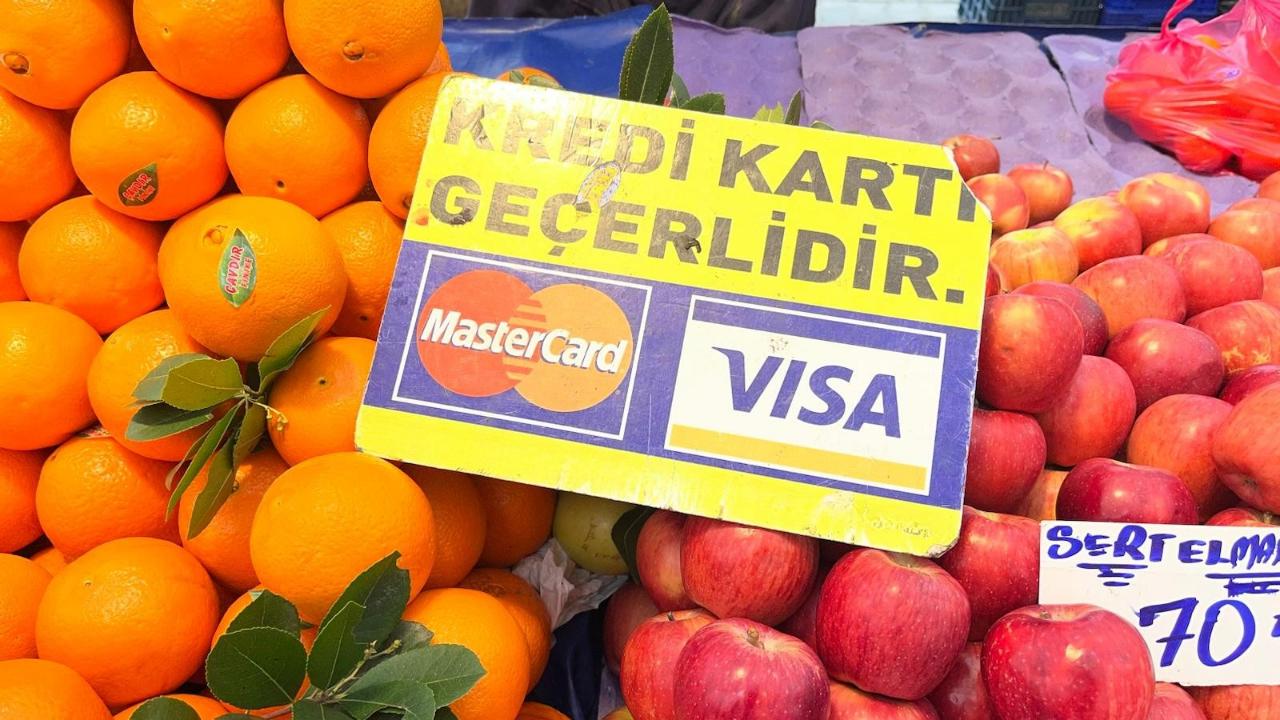 “VATANDAŞ FİLEYİ KREDİ KARTIYLA DOLDURUYOR”