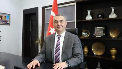 "ANNELERİMİZ, HAYATIMIZIN EN KIYMETLİ HAZİNESİDİR"