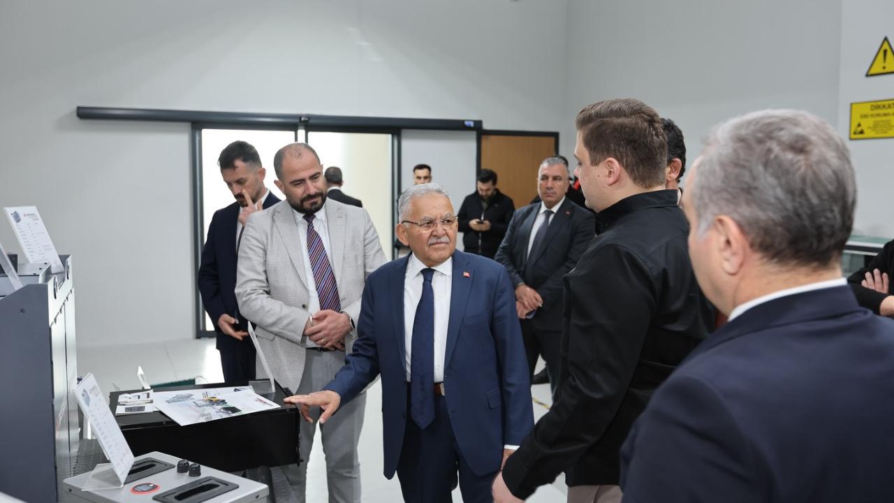 BÜYÜKKILIÇ’TAN ERCİYES TEKNOPARK’A ZİYARET