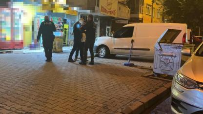 HUSUMETLİSİNİ BIÇAKLADI, YAKALANDI