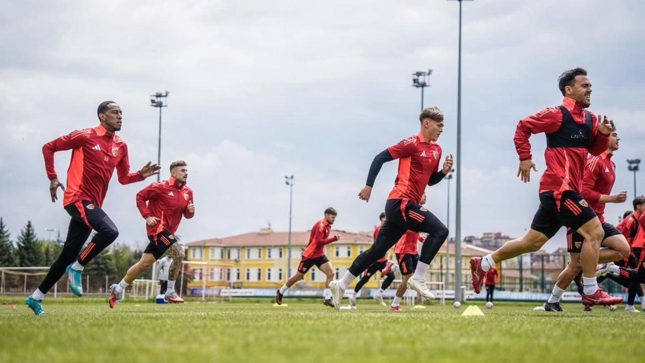 KAYSERİSPOR'DA ALANYASPOR MESAİSİ SÜRÜYOR