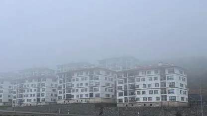 KAYSERİ'DE SİS ETKİLİ OLDU