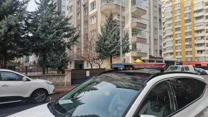 GÖREVLİNİN EŞİNİ ÖLDÜREN SANIĞIN YARGILANMASINA BAŞLANDI